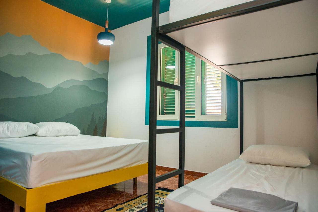Our Way Guest House & Hostel Shkodër 외부 사진